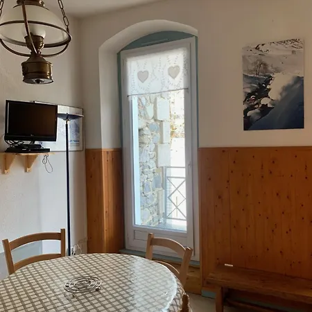 Apartment 4 A 6 Personnes Avec Balcon A Domaine Grand Tourmalet